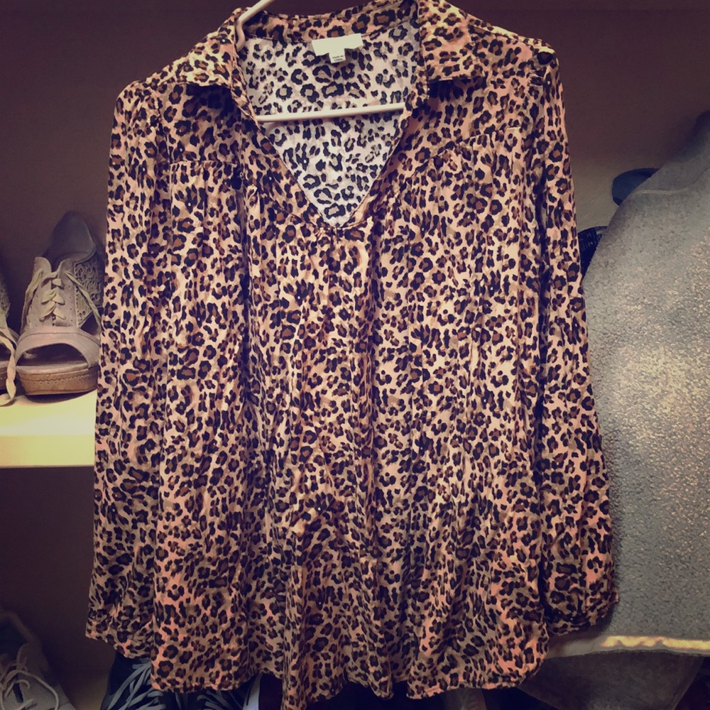 Leopard float fitting tunic